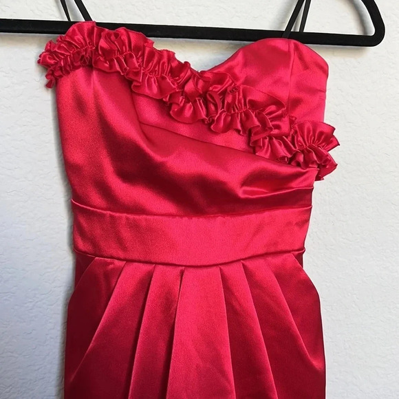 BCX Red Strapless Ruffle Front Dress - Picture 2 of 6